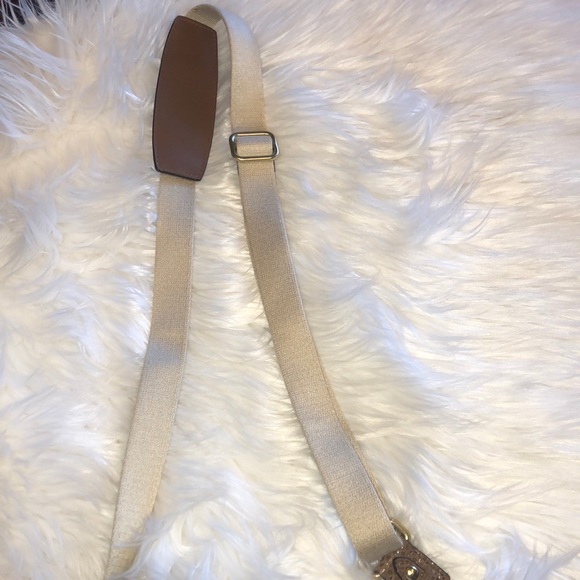 Coach “Peyton” Crossbody - Picture 4 of 7